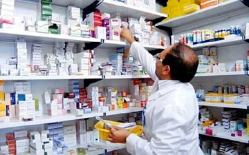 سردرگمی ‌بی‌پایان دولت در حوزه دارو
