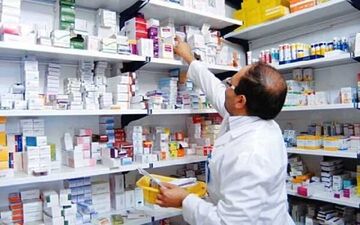 سردرگمی ‌بی‌پایان دولت در حوزه دارو
