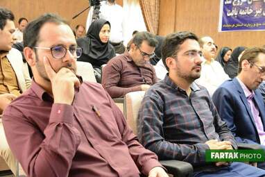 پاسداشت روز خبرنگار و تجلیل از خانواده شهدای خبرنگار  و روزنامه‌نگاران توسط بسیج رسانه کرمانشاه 