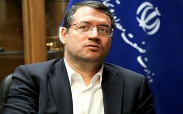  وزیر صنعت: اجازه نمی‌دهیم خودروسازان ی کنند