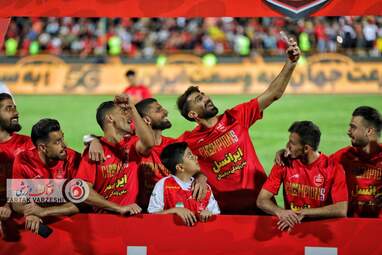 جشن اهدای جام قهرمانی سوپر جام به پرسپولیس