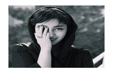 تصویری از بازیگر زن ایرانی کنار فرانچسکو توتی در ایتالیا
