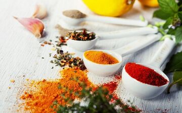 معرفی گیاهان و ادویه‌هایی که بیماری‌های تنفسی را بهبود می‌بخشند