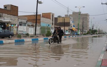 بارندگی در آبادان موجب آبگرفتگی معابر شد