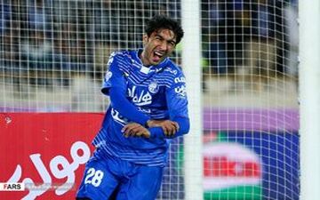 بازیکنی که با منصوریان دورقمی شد 