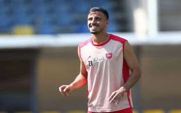 سعید صادقی در آستانه جدایی از پرسپولیس؛ فولاد مقصد بعدی؟
