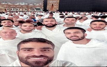 آبی پوشان حاجی شدند


