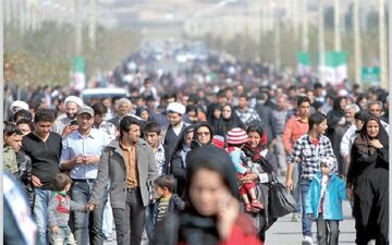 نماینده مجلس:
سالانه 250 هزار نفر به جمعیت تهران افزوده می شود