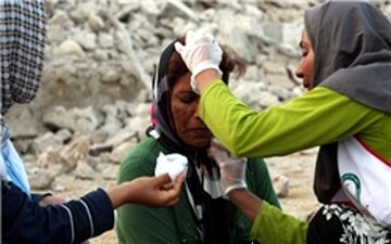 ارائه خدمات غربالگری به حدود ٤٠ هزار نفر از مردم زلزله زده کرمانشاه