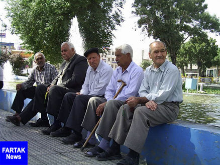 پایه حقوق بازنشستگان چقدر می شود؟