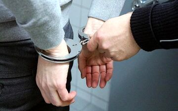 دستگیری قاتل و همدست فراری کم‌تر از 48 ساعت 