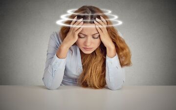 9 دلیل بروز سرگیجه