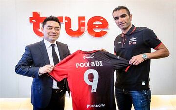 بازیکن سابق پرسپولیس راهی تایلند شد+عکس 