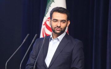 انتقاد صریح وزیر ارتباطات از غرور برخی مدیران +فیلم 