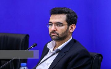 آذری جهرمی: آموزش نیروی متخصص و تحریک بازار دو نیاز اصلی استارتاپ‌ها است