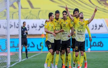 سپاهان و تراکتور با پیروزی به رختکن رفتند
