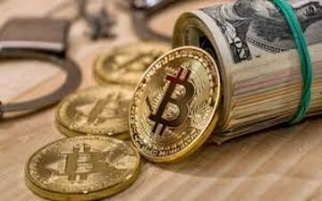  2نگاه درباره آینده بیت کوین 