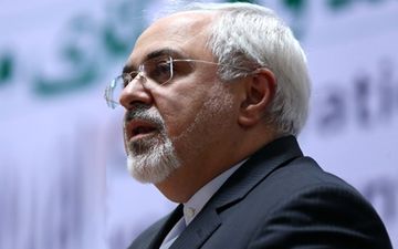توییت ظریف در انتقاد از سیاست‌های ترامپ در مقابل ملت ایران