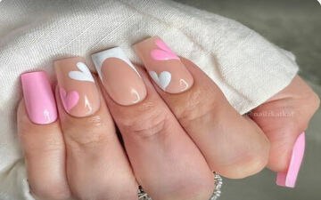 تازه‌ترین طرح‌های ناخن با مدل قلبی و رنگ صورتی