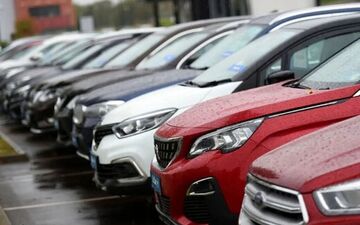 جدول قیمت خودروهای کارکرده؛ کاهش قیمت ساندرو، ال ۹۰ و برلیانس در ۲۹ فروردین ۱۴۰۴