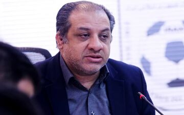 مهدی: اگر زنوزی مالک دو باشگاه است، از طرف دو باشگاه صحبت نکند