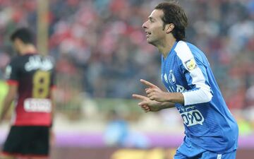 هافبک استقلال ماندنی شد؟