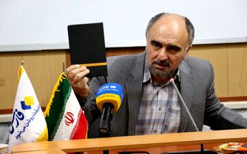 عزم "زاکانی" تا آخر ماندن است/ اگر جبهه انقلاب مصلحت را کناره‌گیری بدانند حتما انصراف خواهند داد

