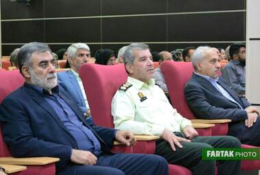 همایش تبیین و نقش اصناف در دوران دفاع مقدس به روایت تصویر