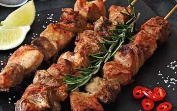 آموزش تهیه کباب چنجه ترد و آبدار در خانه