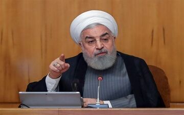 هیچ کس بالاتر از قانون و مردم نیست