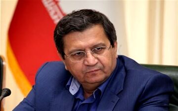  همتی: قیمت ارز ۲ هفته‌ای ۲ هزار تومان ارزان شد/ هشدار مجدد برای ورود به بازار ارز