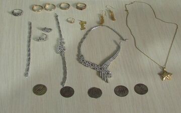 فرمانده انتظامی گرمه: سارقان طلا و جواهرات در گرمه به دام افتادند