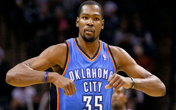 با ارزش‌ترین بازیکن فینال NBA از مردم هندوستان عذر خواهی کرد