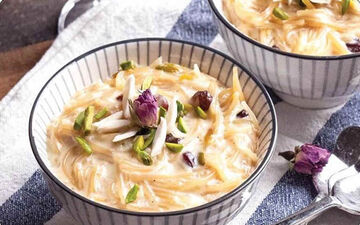 طرز تهیه فرنی ورمیشل خوشمزه به سبک هندی برای عصرانه کودکان