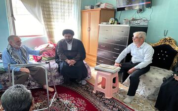 دیدار صمیمانه رئیس اوقاف قدس با جانباز سرافراز پرویز خدا بنده لو