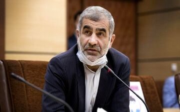 نیکزاد: دعوت کنندگان مردم به بورس توپ را در زمین مجلس نیندازند
