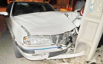 انحراف پژوپارس در کمربندی غربی کرمانشاه ۳ مصدوم بر جای گذاشت