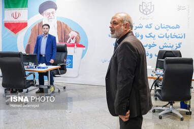 حواشی روز دوم ثبت نام انتخابات ریاست جمهوری به روایت تصویر