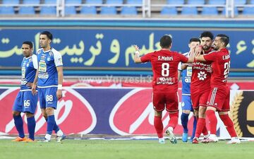 ضربه فوق العاده برای گلزنی خانزاده 