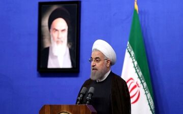  روحانی: اساس انقلاب اسلامی احترام به مردم است