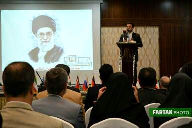 تصاویر دیدنی از همایش رسانه و گردشگری در هتل پارسیان