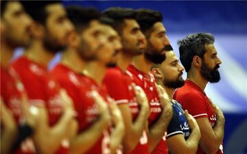 خط قرمز کولاکوویچ بر روی اسم معنوی نژاد