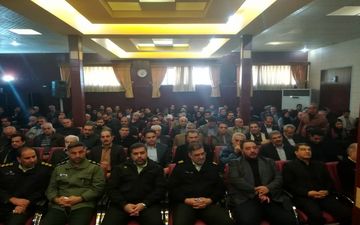 قدردانی و تجلیل از زحمات حافظان نظم و امنیت اجتماعی به روایت تصویر