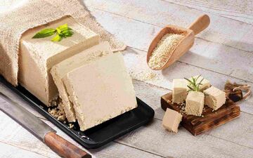 طرز تهیه حلوا ارده وگان؛ دسر خوشمزه و مقوی برای گیاهخواران