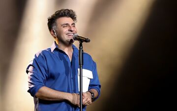 علیرضا طلیسچی و خانواده در یک قاب!