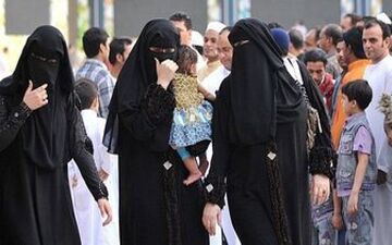  عکس جنجالی از بازی حرام زنان عربستان در مسجد الحرام