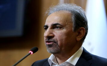 متروسواری شهردار تهران در روز جهانی «بدون خودرو»