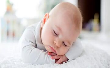  ایمنی خواب کودک و چند هشدار