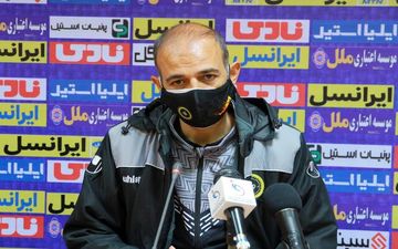 
نویدکیا:از لحاظ نوع بازی دوست ندارم تغییرات زیادی بدهم/ حق استقلال است که صدرنشین باشد
