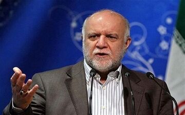 زنگنه: شایعات گرانی بنزین دروغ و جنگ روانی پیش از انتخابات است
